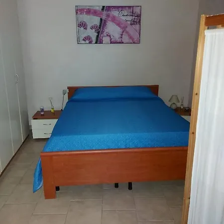 Appartamentino Con Cortile, Centro Storico Sassari